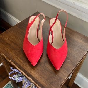 H&M red kitten heel shoes.